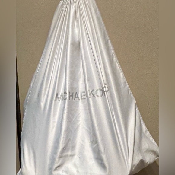 Michael Kors jet set large logo shoulder bag w dust bag - Picture 10 of 10